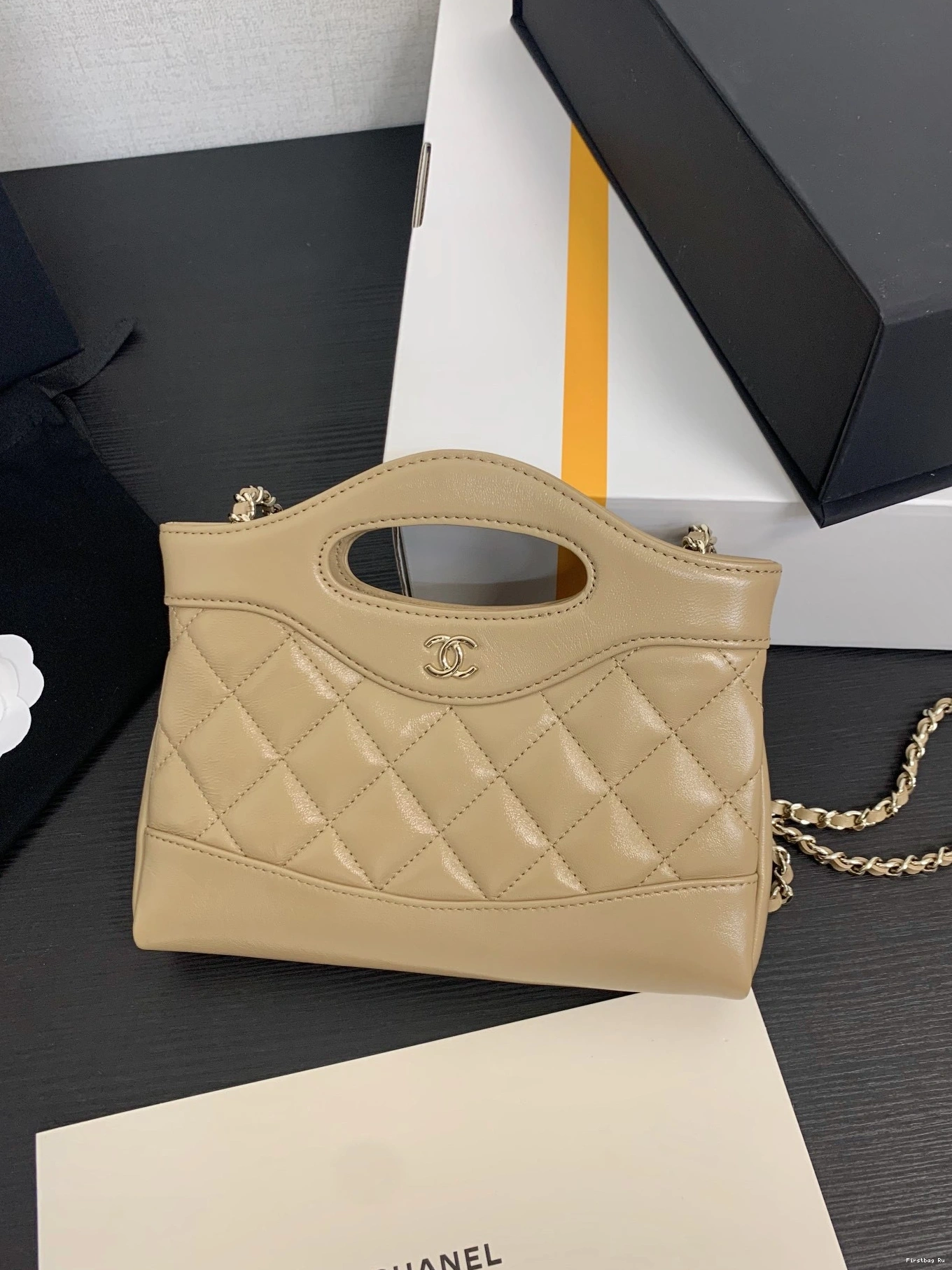 Firstbag Ru SHOPPING CHANEL BAG-21*17*3.5cm 0707
